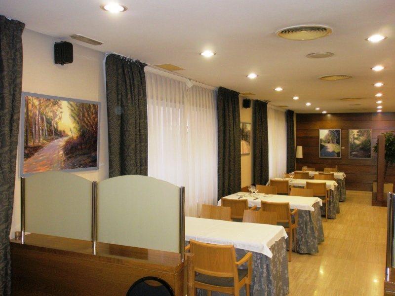 Up Rooms Vic Hotel Dış mekan fotoğraf