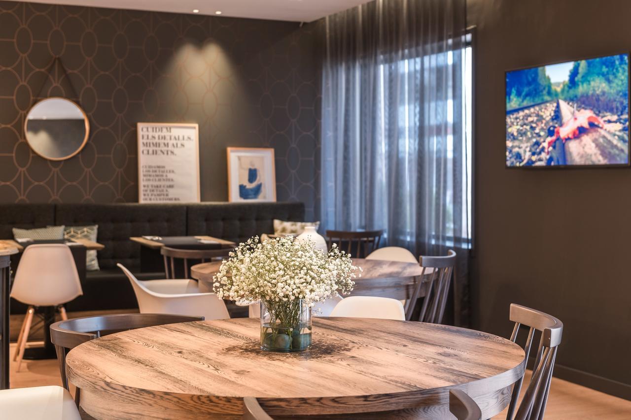 Up Rooms Vic Hotel Dış mekan fotoğraf