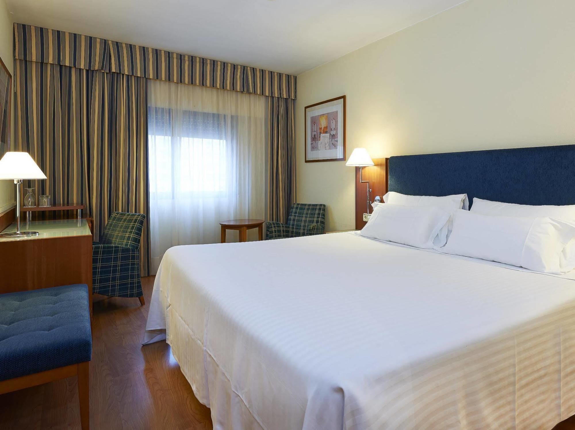 Up Rooms Vic Hotel Dış mekan fotoğraf